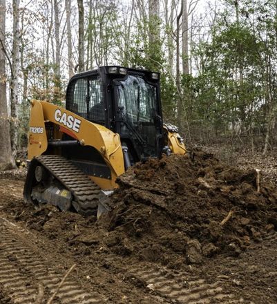 Excavator on large land clearing job